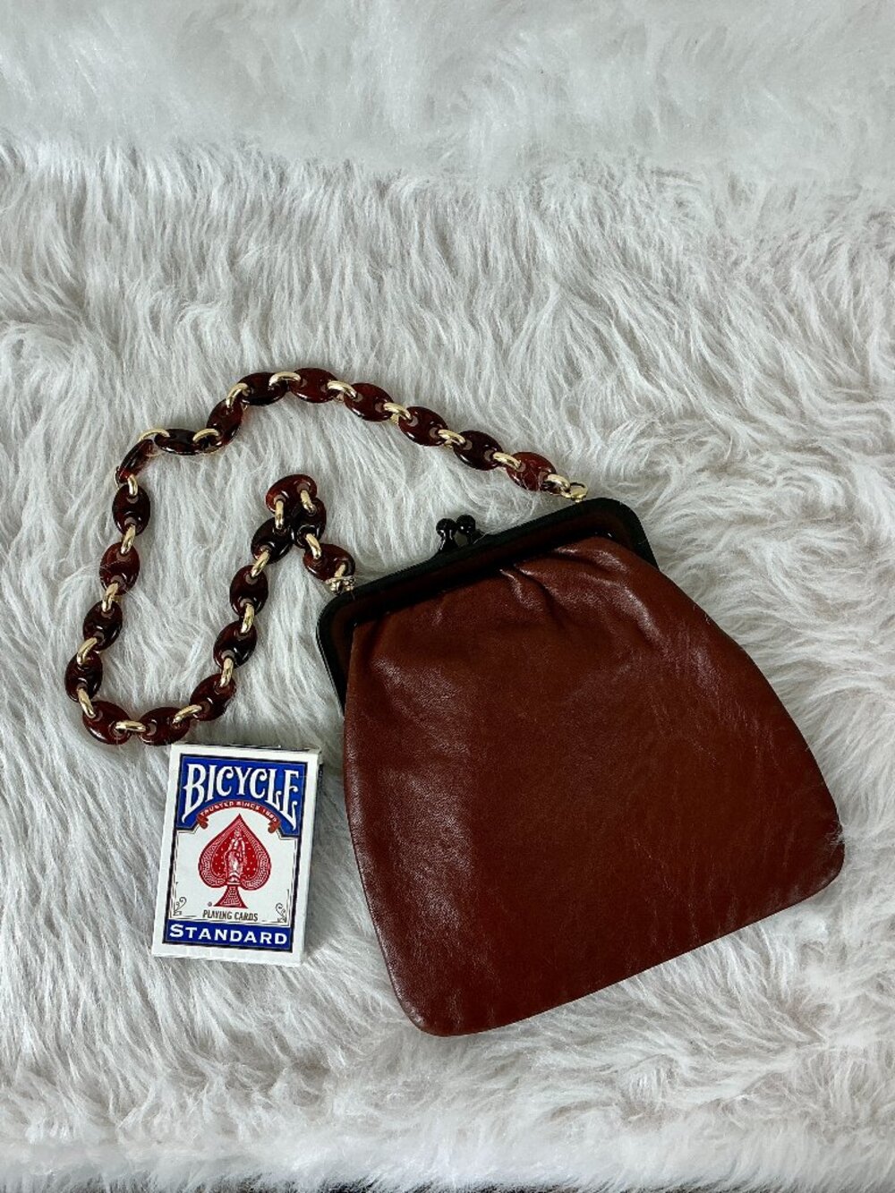 Vintage 60s 70s Brown Leather Gold Tone & Tortoiseshell Chain Bag